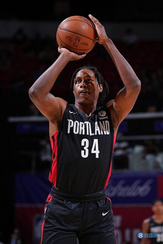  今晚波特兰开拓者临场应变——德甲节点到来，话题不断，训练强度明显提升