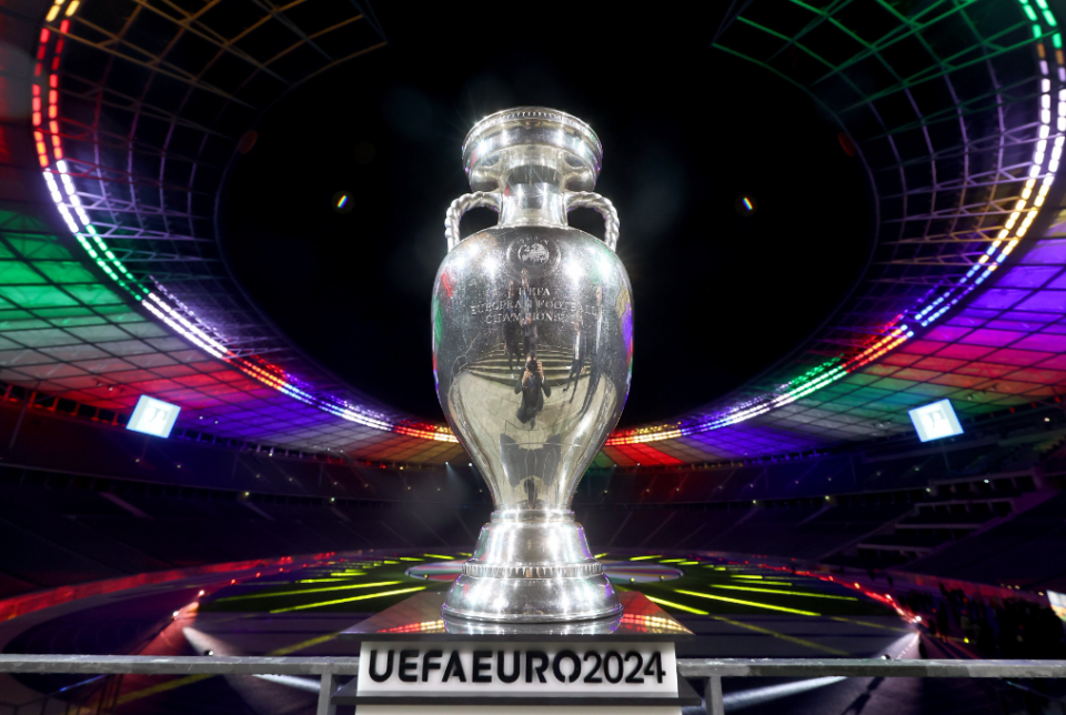 那不勒斯夺冠 那不勒斯夺冠