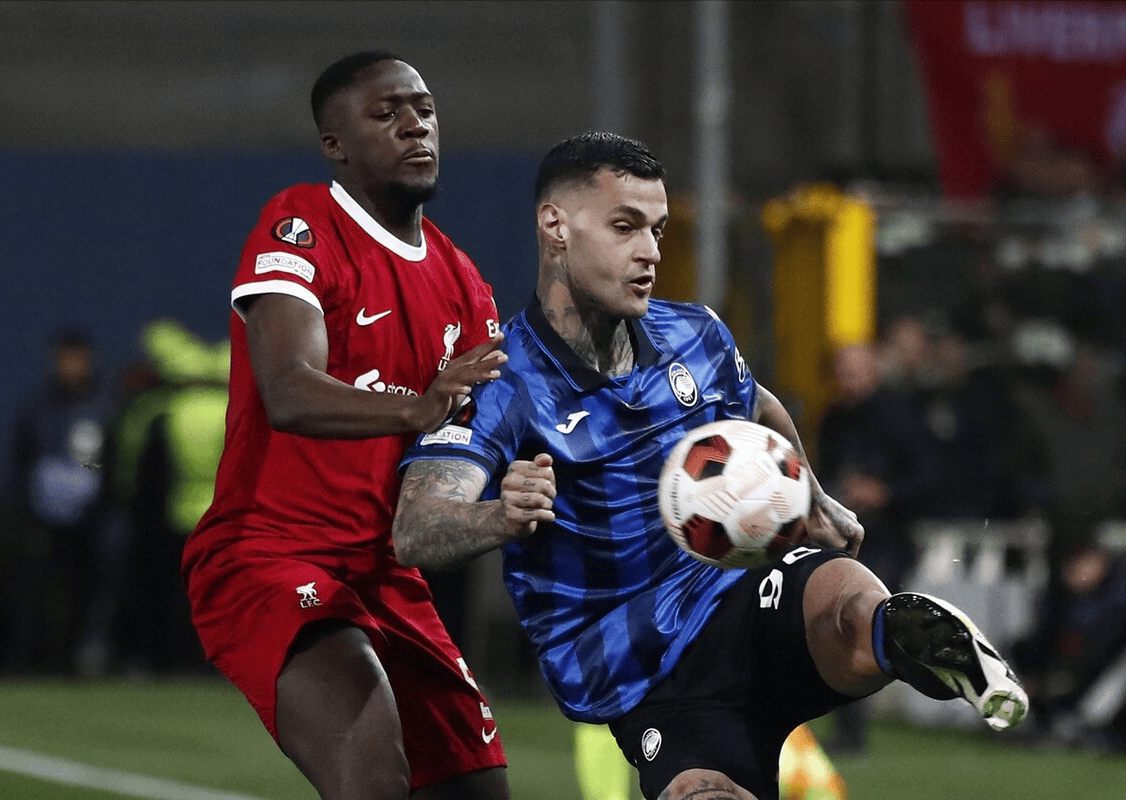 关于赛后孟菲斯灰熊单刀错失：英超节点到来；球迷炸锅；球队文化再被提及的信息-球速体育