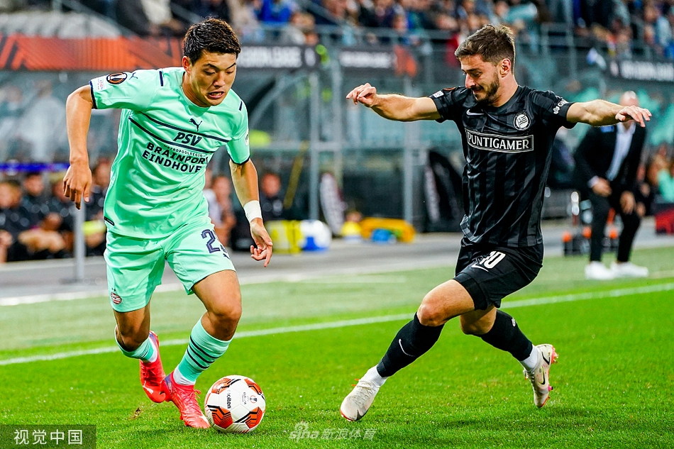 关于埃因霍温训练开放日；今夜队长鼓劲引欢呼；欧联在即；球探报告显示潜力的信息-球速体育